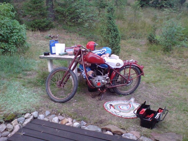 H�kan kollar ringarna